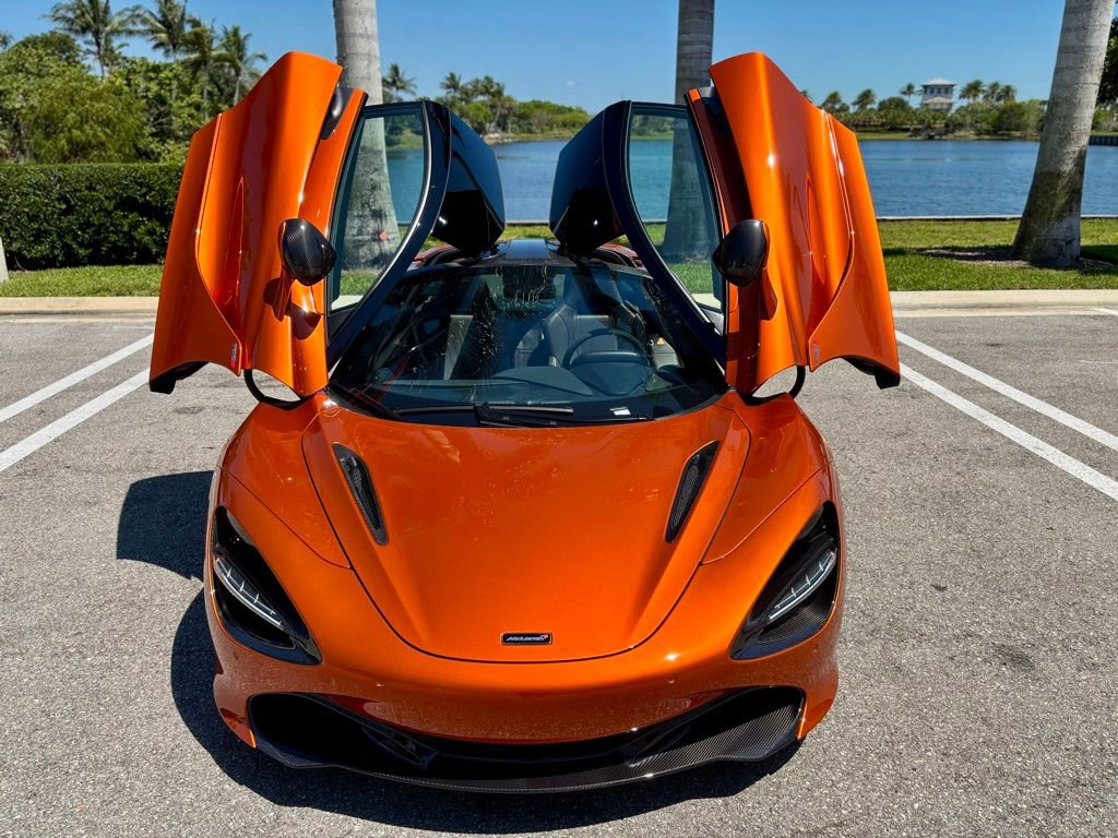 Used 2018 McLaren 720S 3