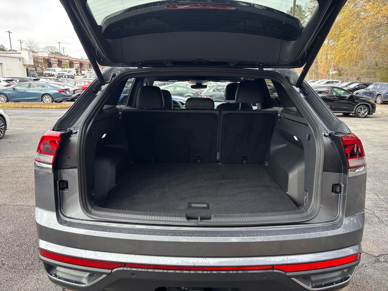 2025 Volkswagen Atlas Cross Sport SE