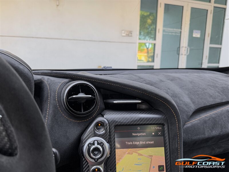 Used 2021 McLaren 765LT photo 17