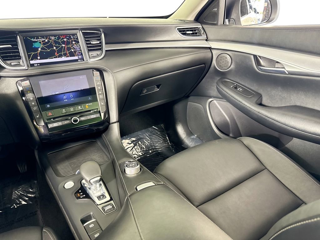 2021 INFINITI Qx50 Essential