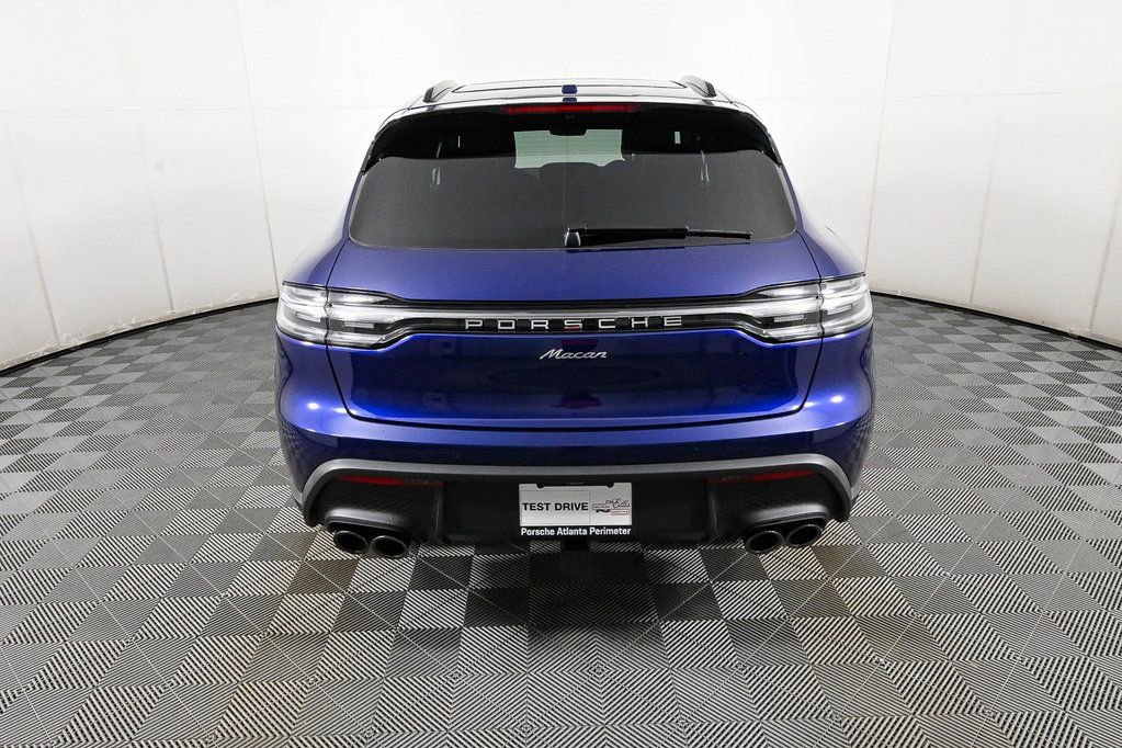 2025 Porsche Macan