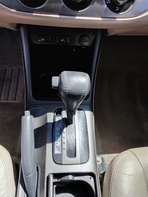 2003 Toyota Camry SE