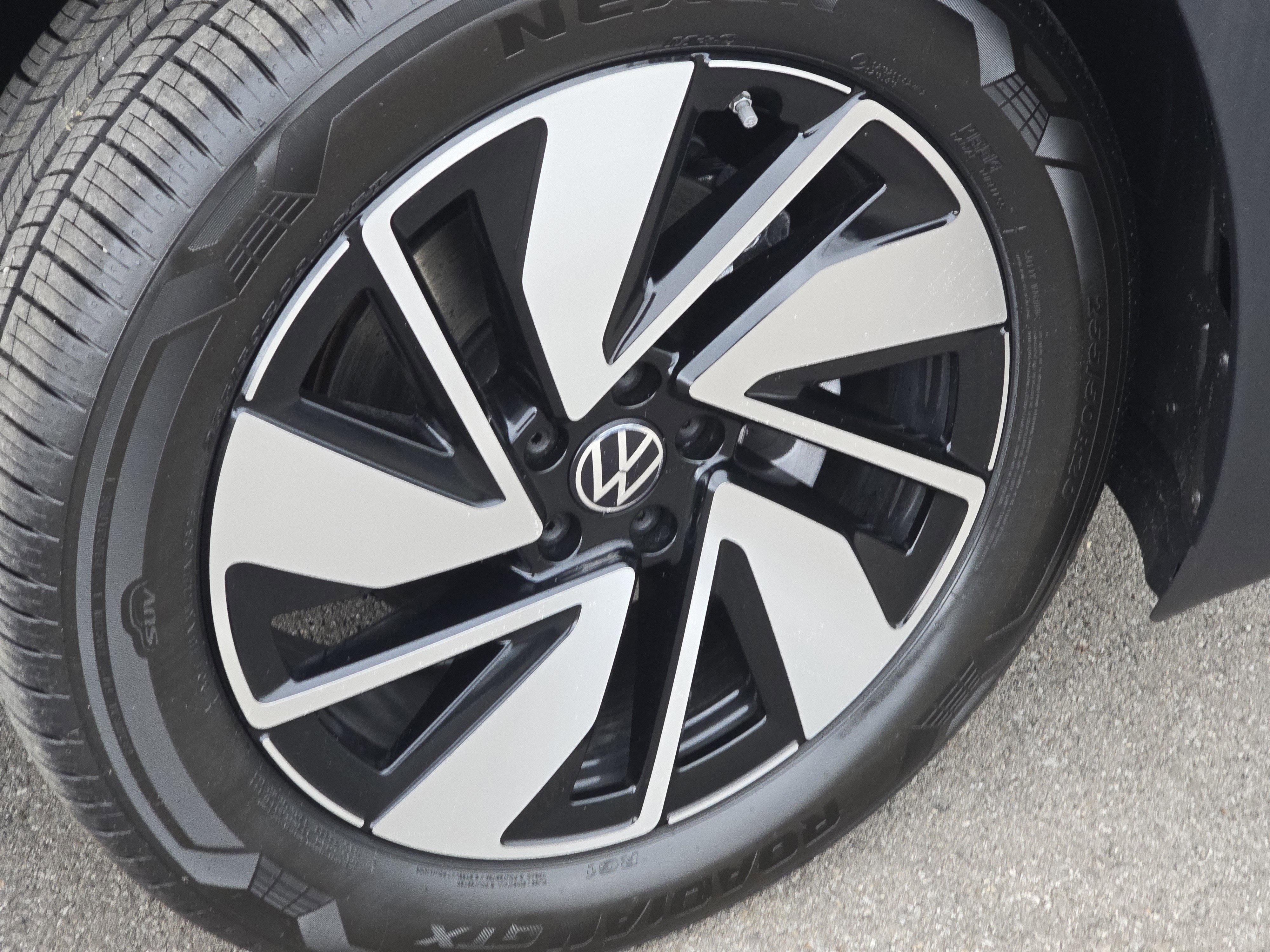 2026 Volkswagen Atlas SE