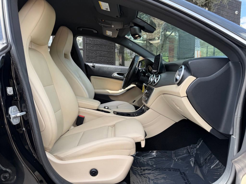 2017 Mercedes-Benz CLA 250