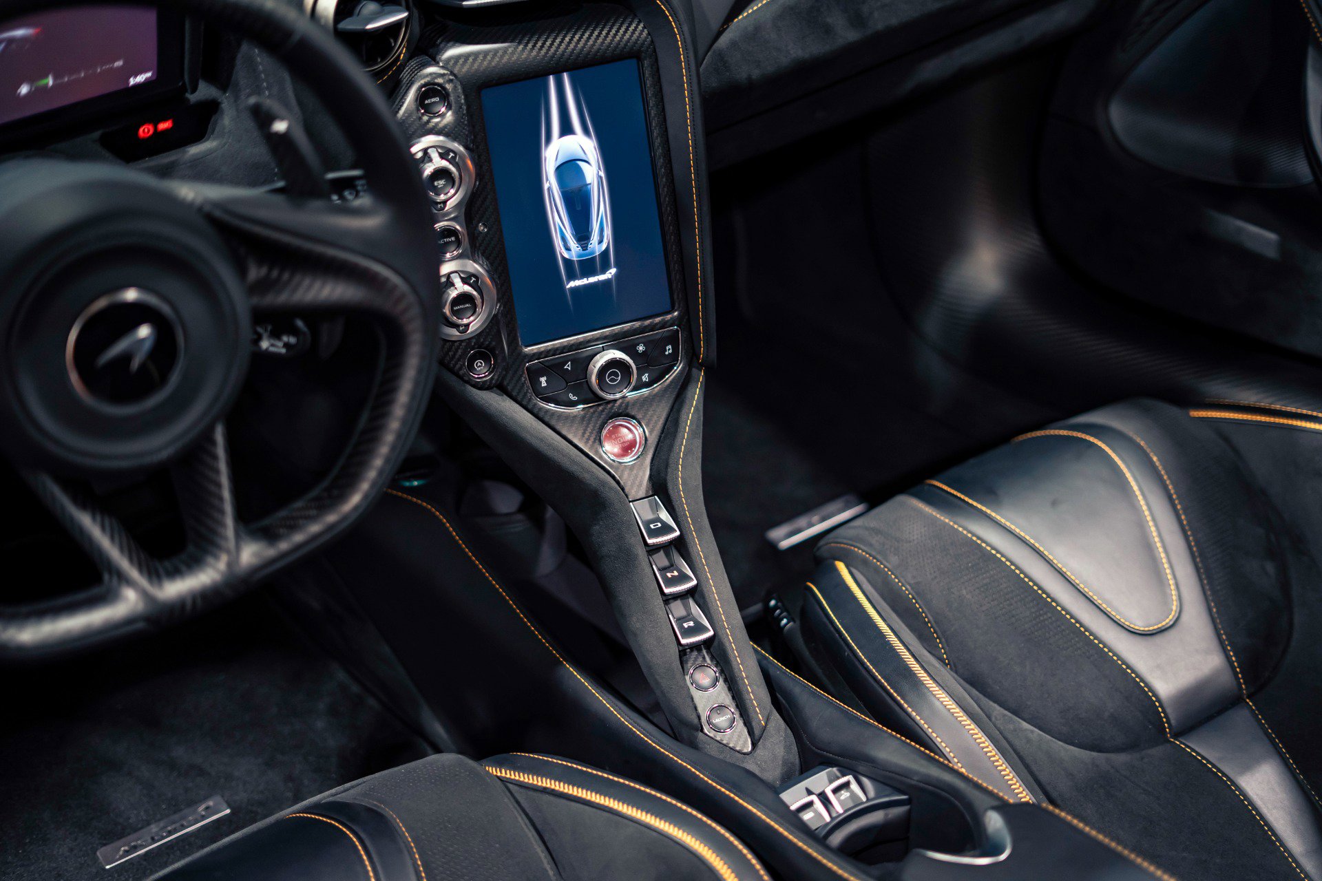 Used 2021 McLaren 720S Spider photo 4