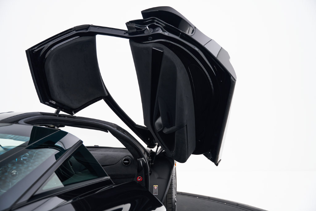 Used 2025 McLaren 750S photo 44