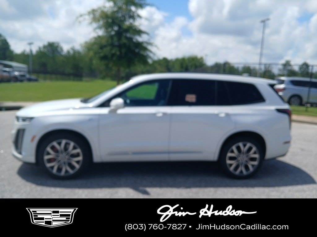 Certified 2024 Cadillac XT6 Sport w/ LPO, Floor Liner Package