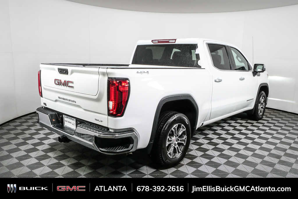 2025 GMC Sierra 1500 SLT
