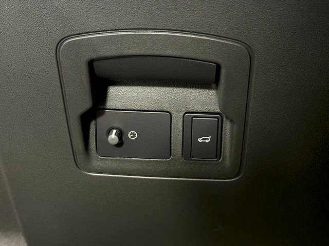 2026 Land Rover Range Rover Velar S