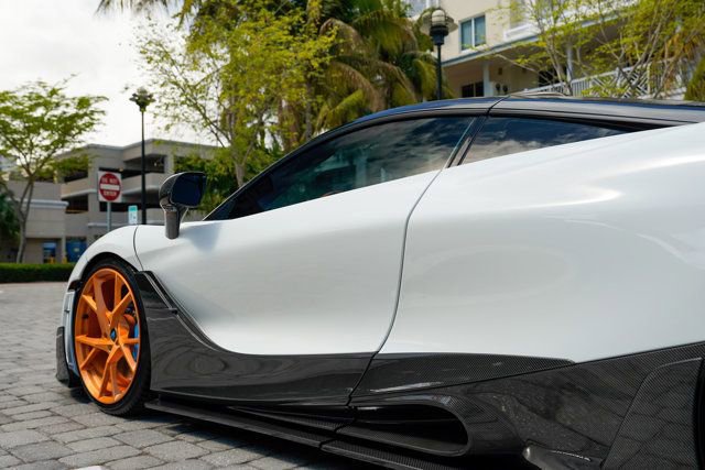 Used 2019 McLaren 720S Performance photo 19