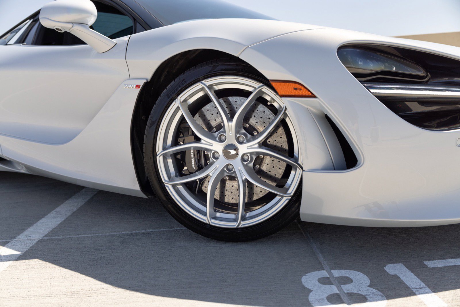 Used 2020 McLaren 720S Spider photo 24