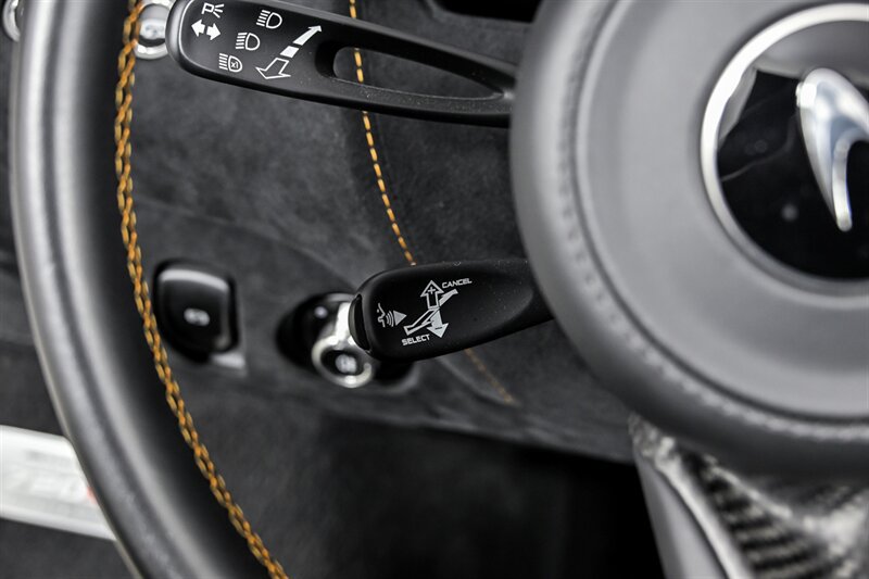 Used 2020 McLaren 720S Performance photo 26