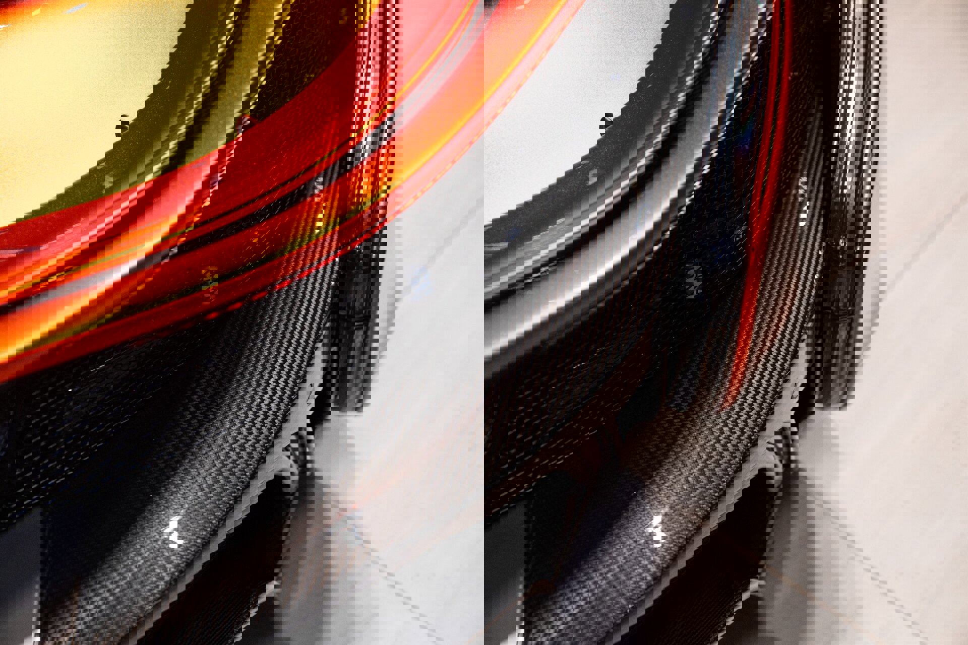 Used 2014 McLaren P1 photo 22