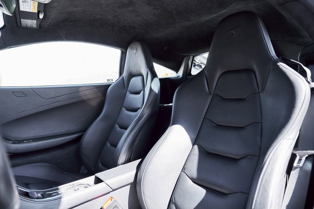 2012 McLaren MP4-12C Coupe