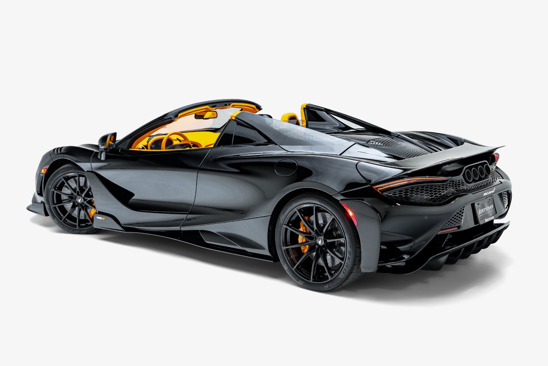 Used 2022 McLaren 765LT photo 14