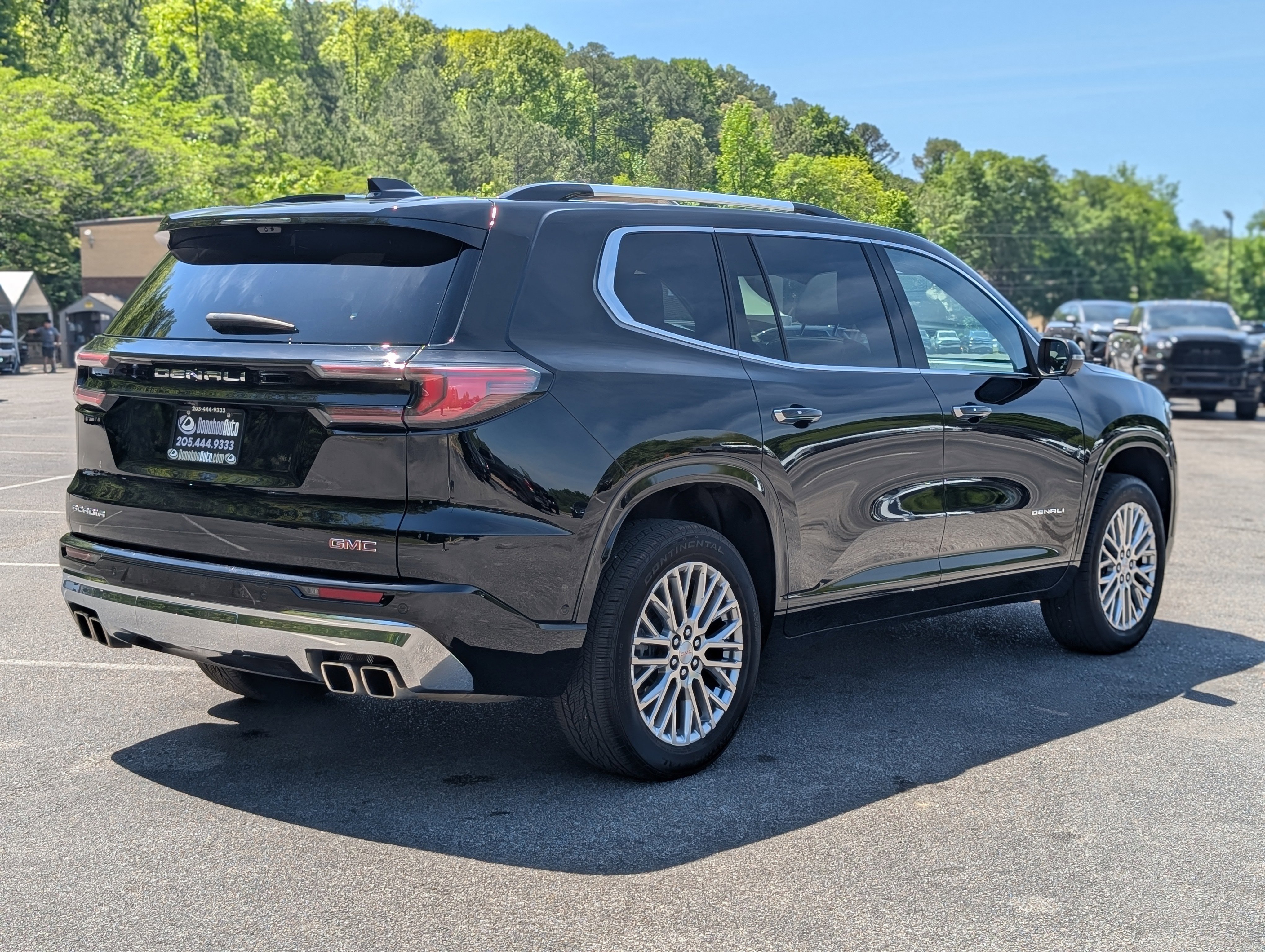 2024 GMC Acadia Denali