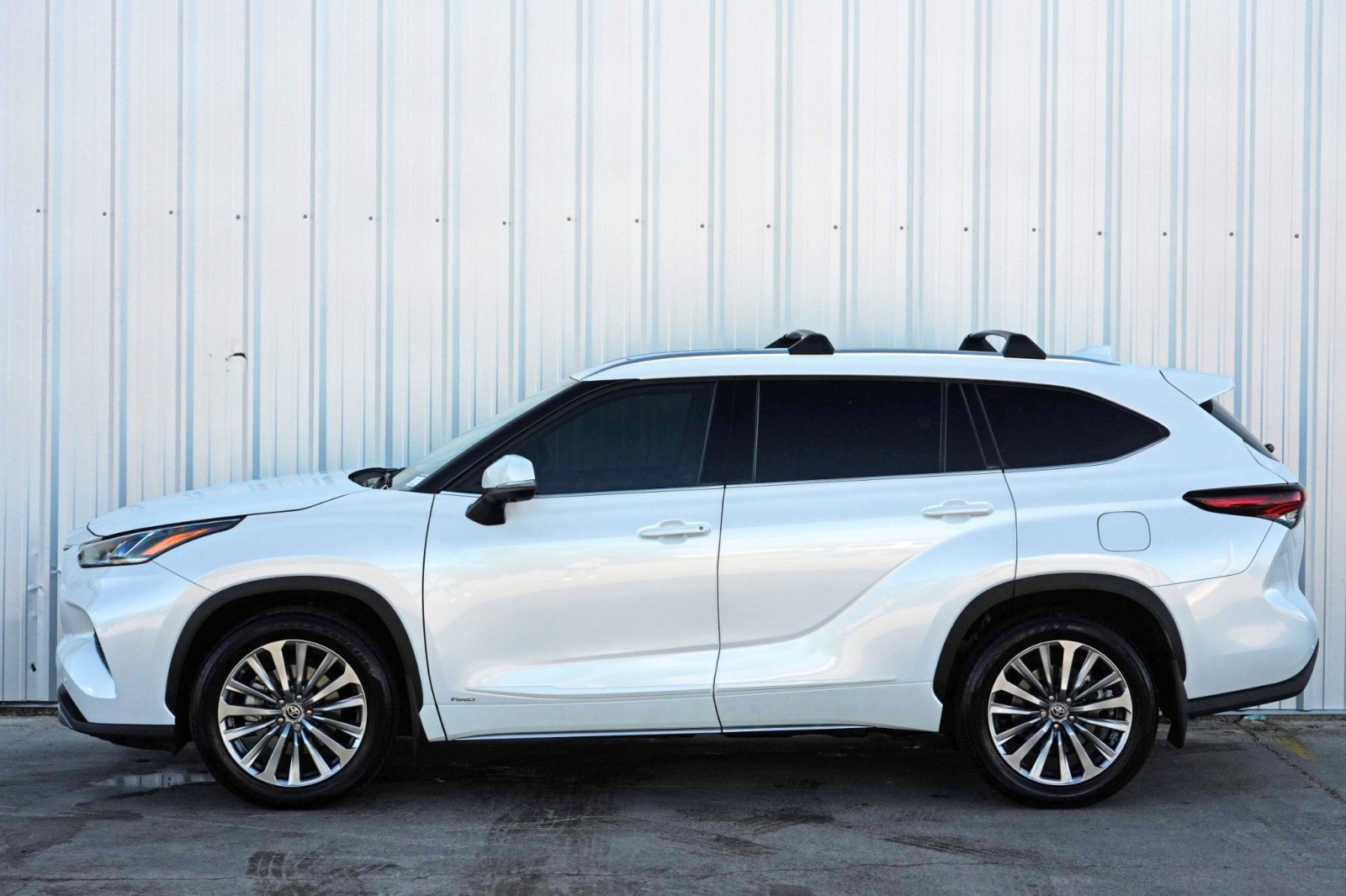 2025 Toyota Highlander Limited