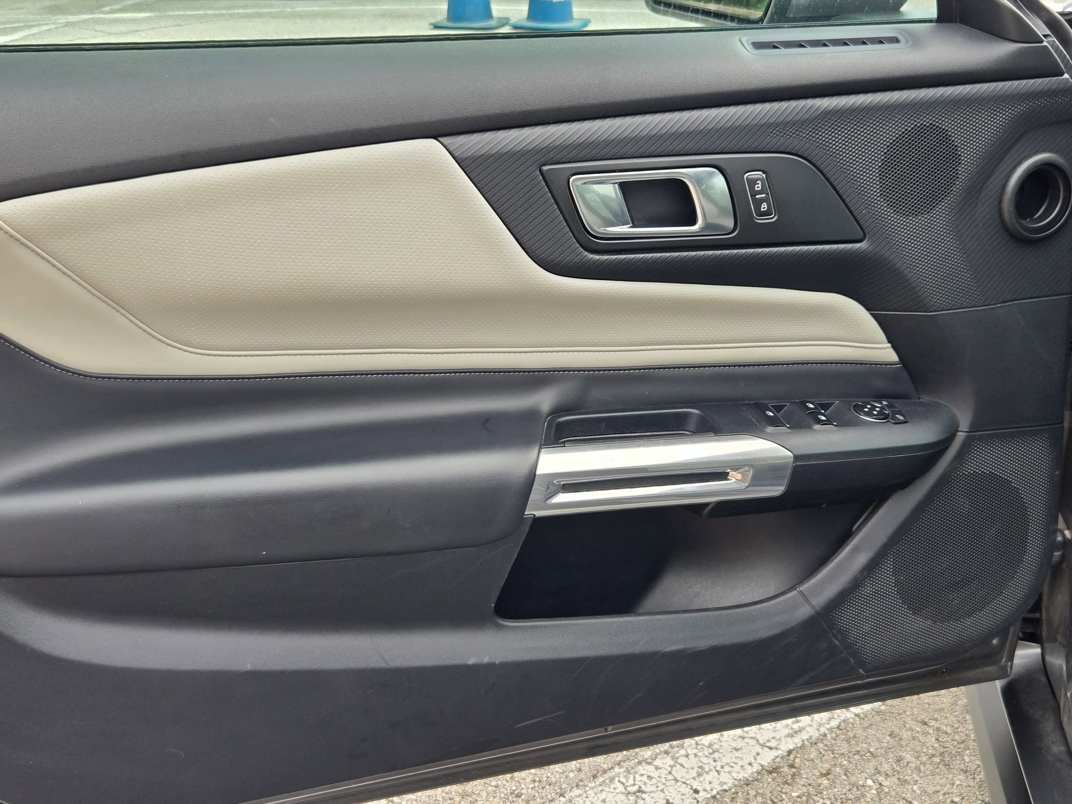 2024 Ford Mustang Premium