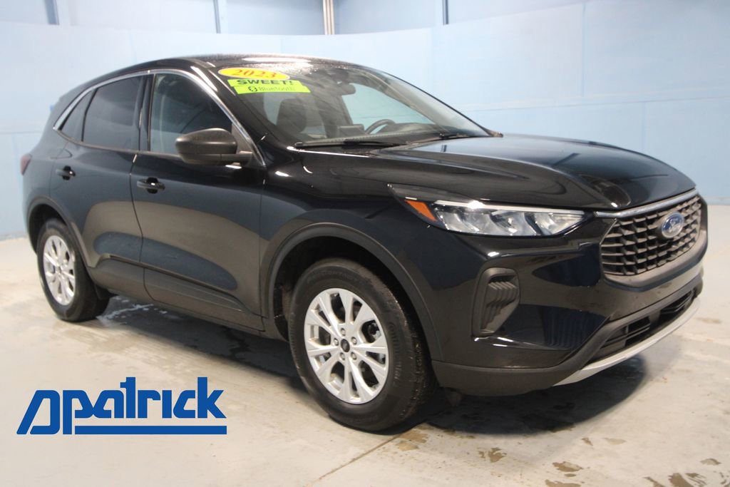 Used 2023 Ford Escape Active