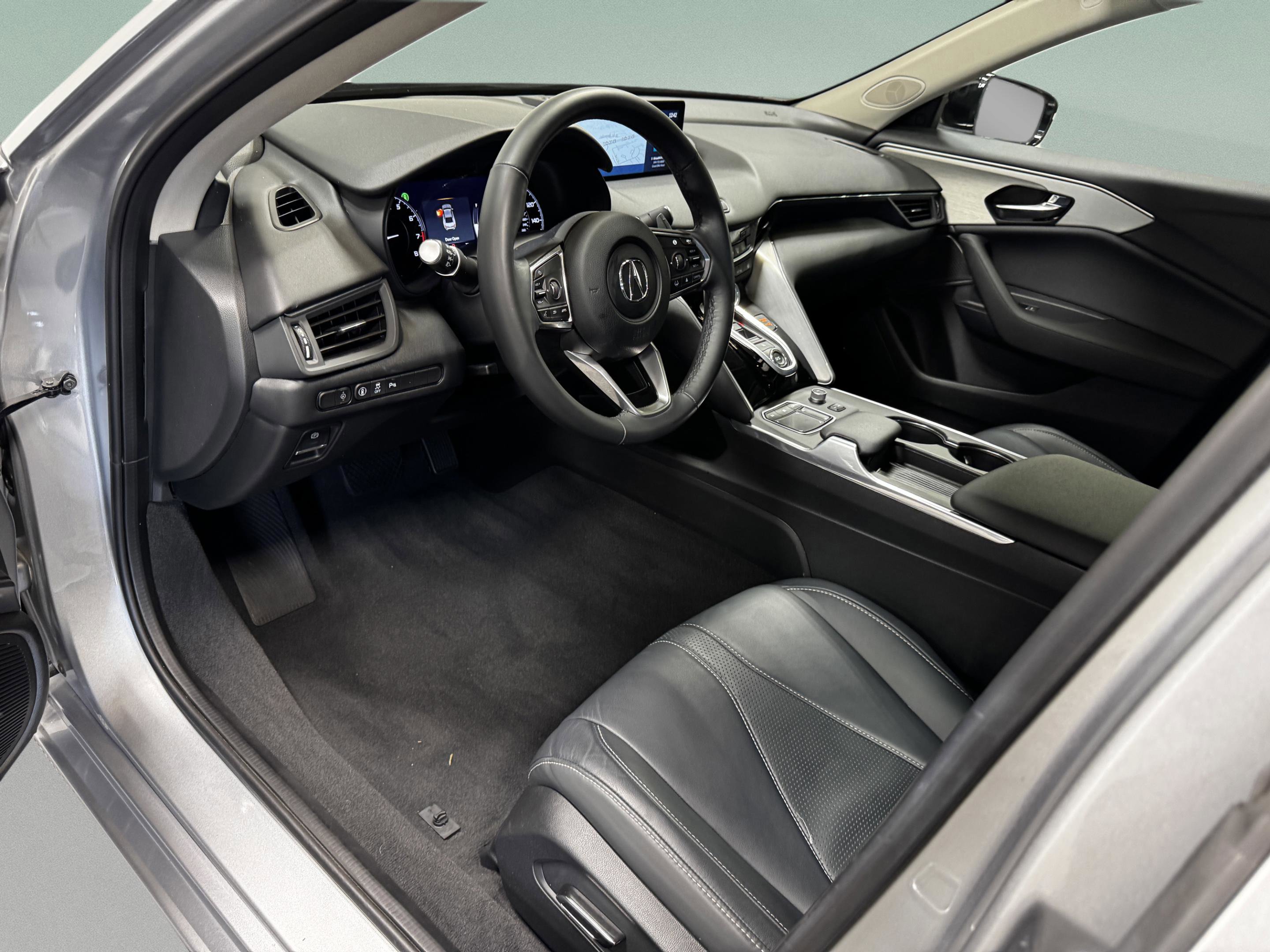 2023 Acura TLX w/ Technology Package