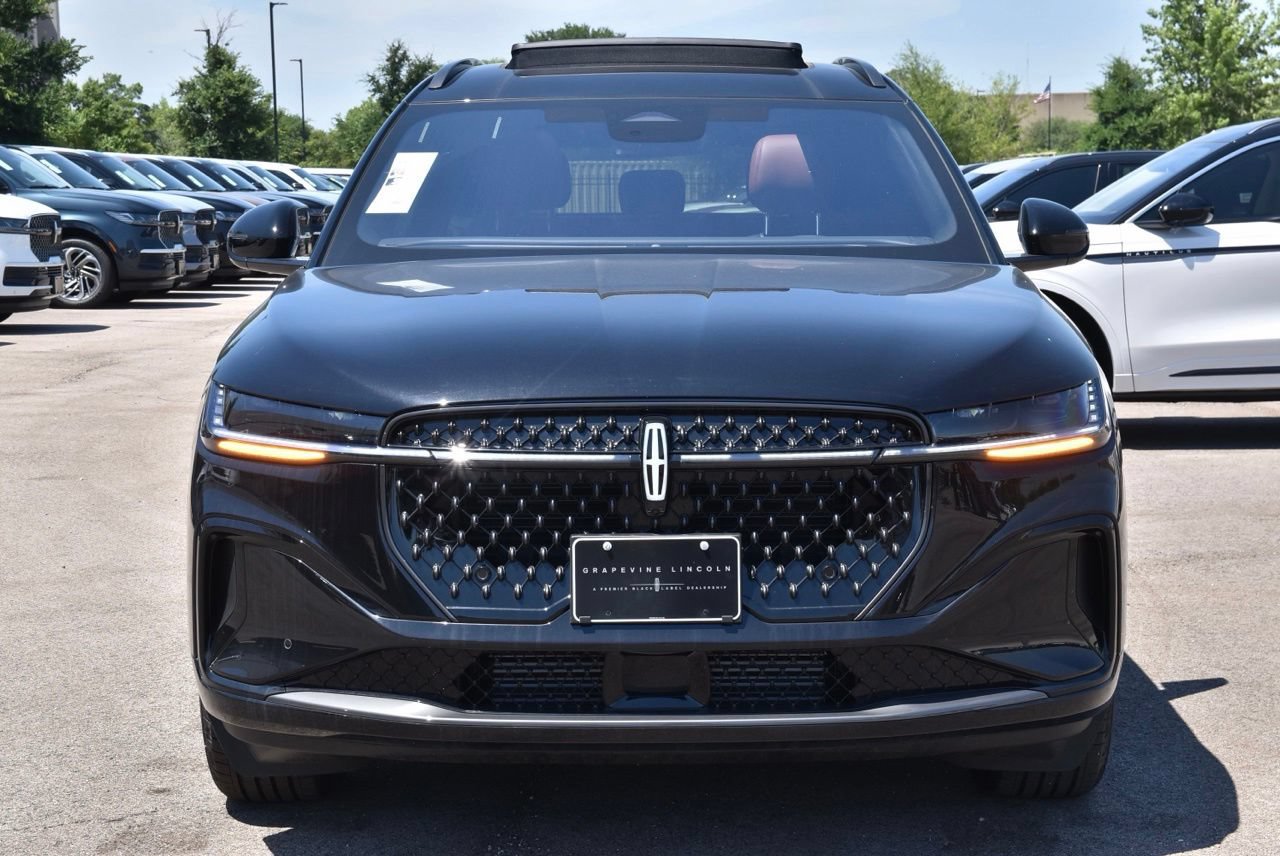 New 2026 Lincoln Nautilus Reserve w/ Jet Appearance Package