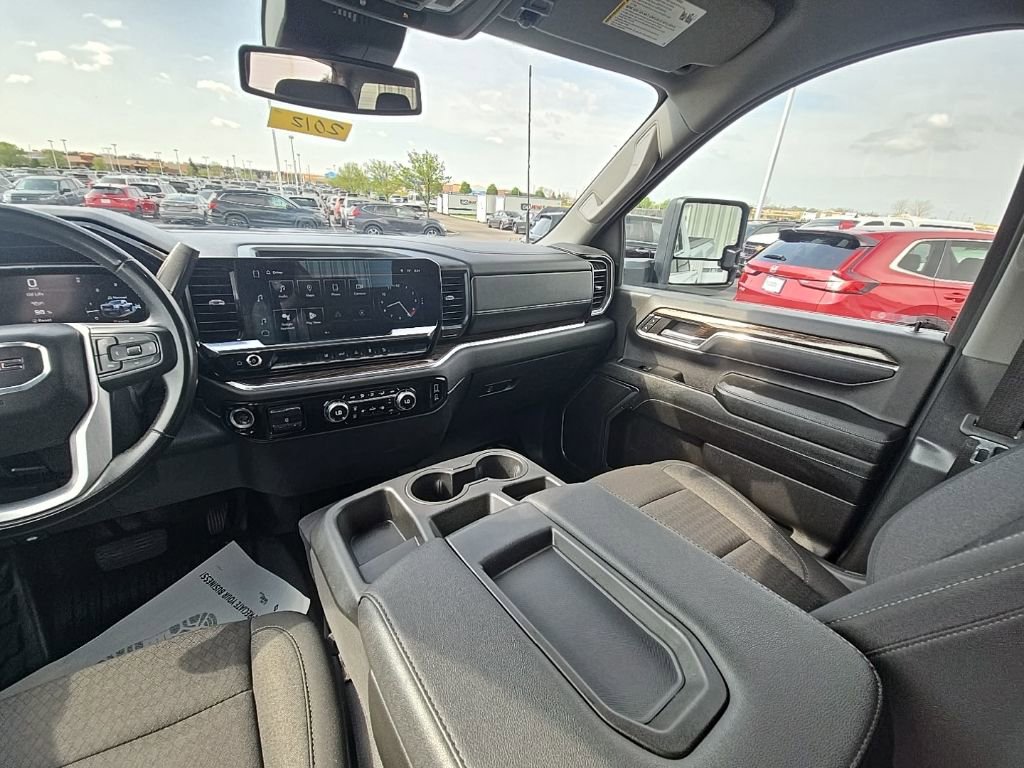 2024 GMC Sierra 3500 SLE