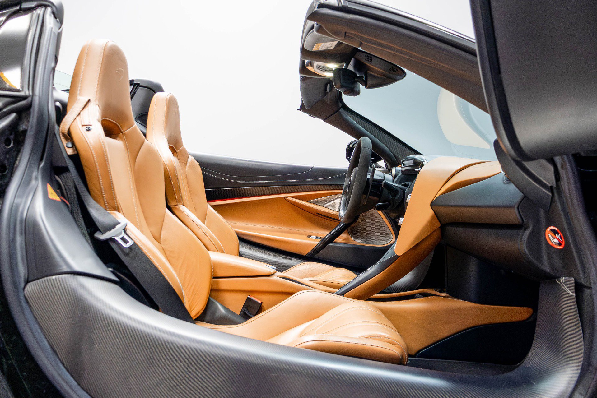 Used 2019 McLaren 720S Luxury photo 25