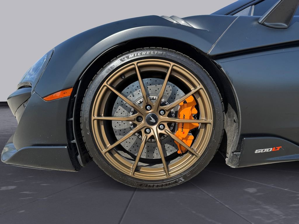 Used 2020 McLaren 600LT Spider photo 22