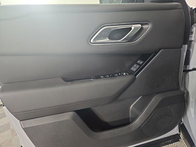 2026 Land Rover Range Rover Velar Dynamic SE