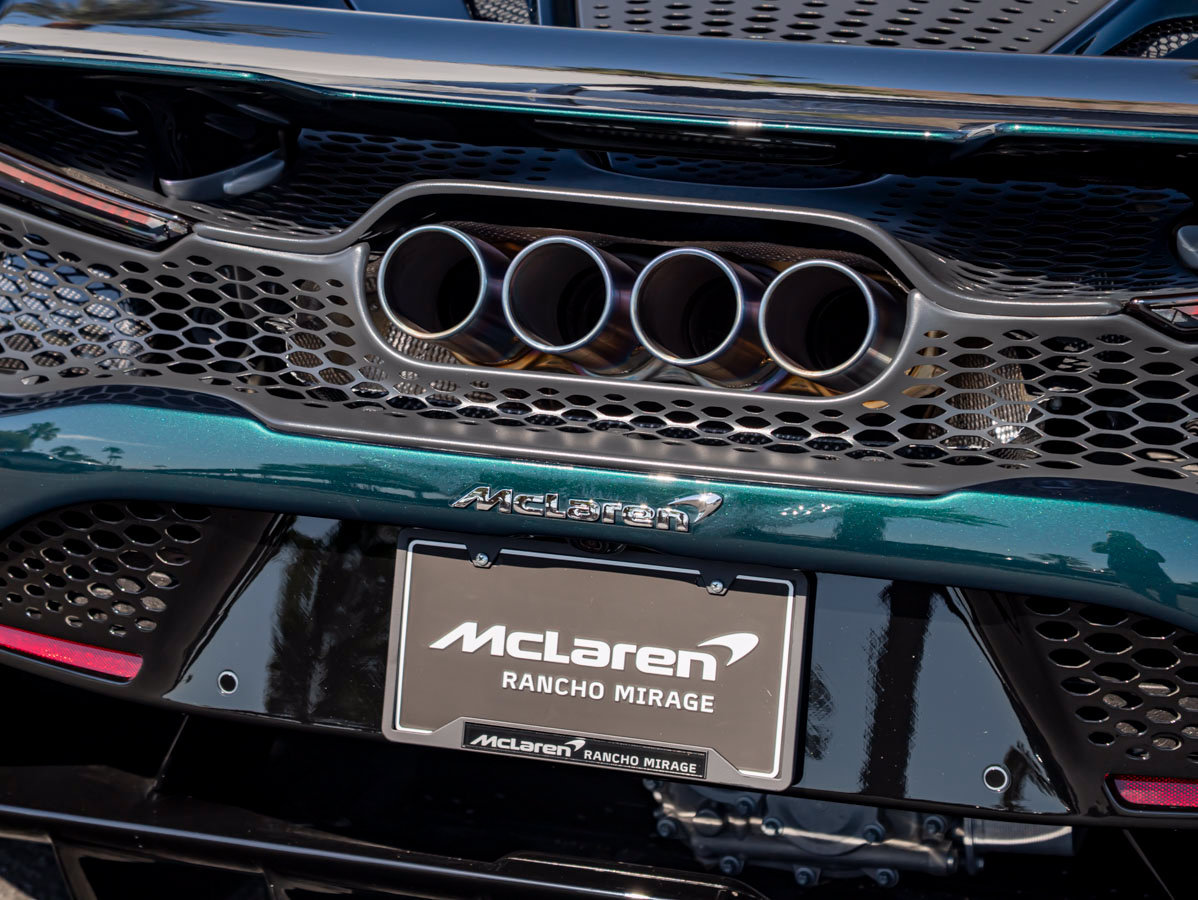 Used 2022 McLaren 765LT photo 14