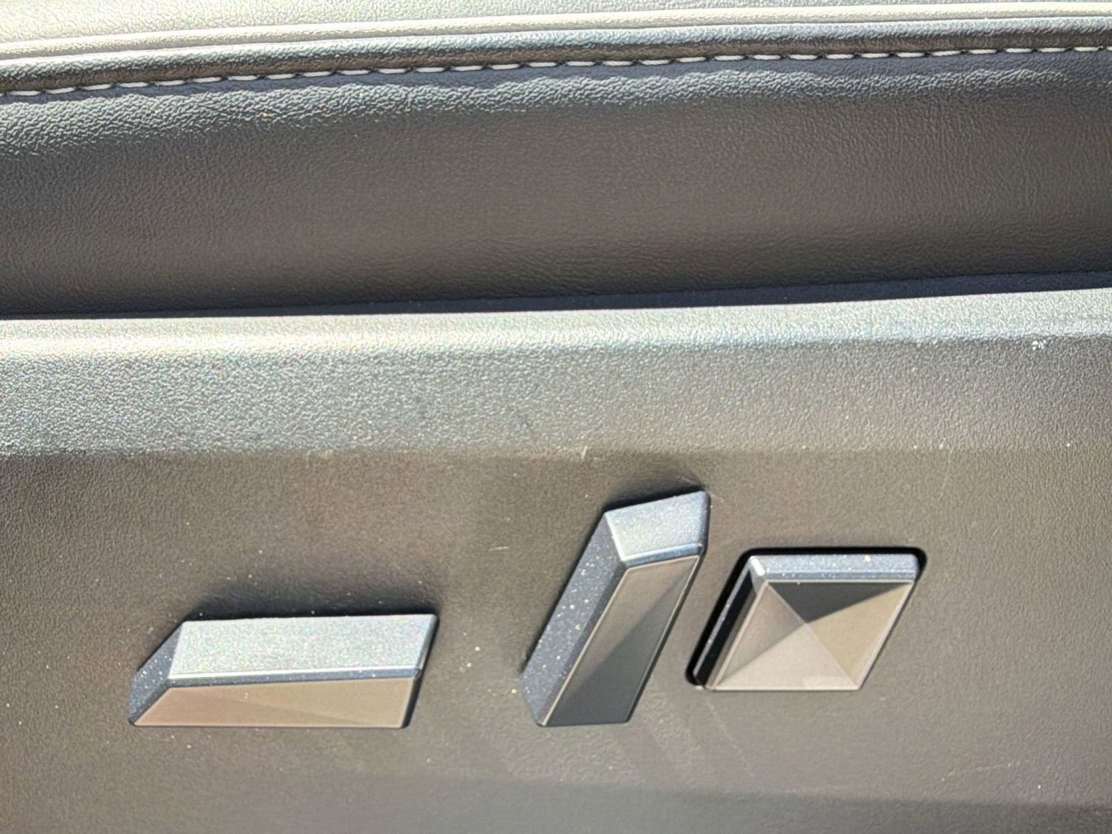 2024 Tesla Cybertruck AWD Crew Cab