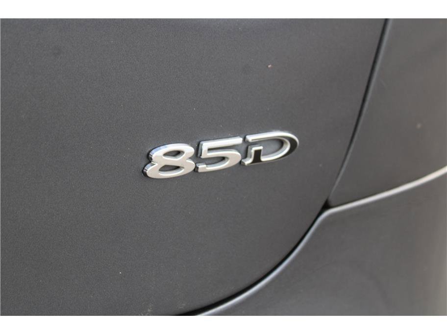 2015 Tesla Model S 85D