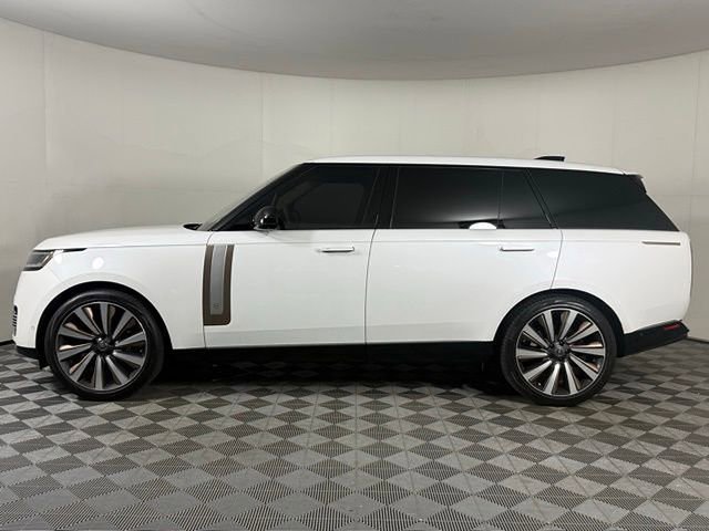 2023 Land Rover Range Rover SV