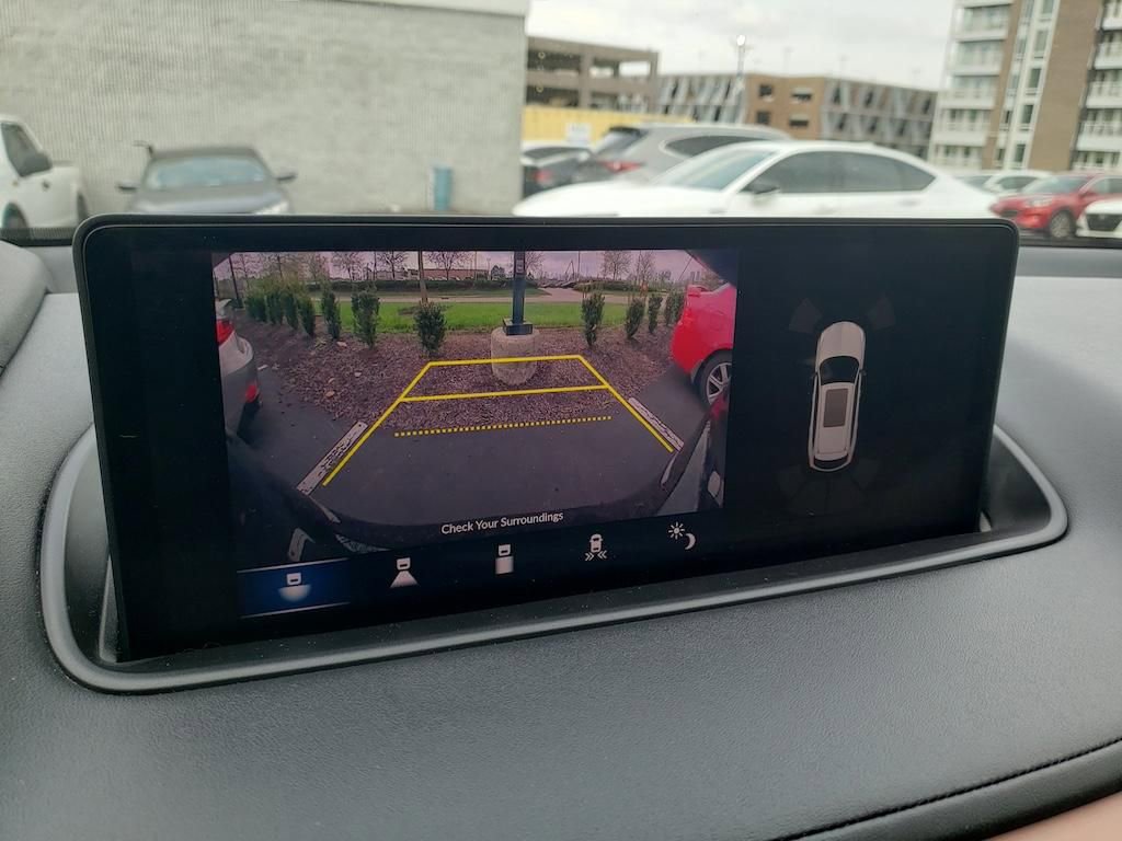 2022 Acura MDX SH-AWD w/ Technology Package