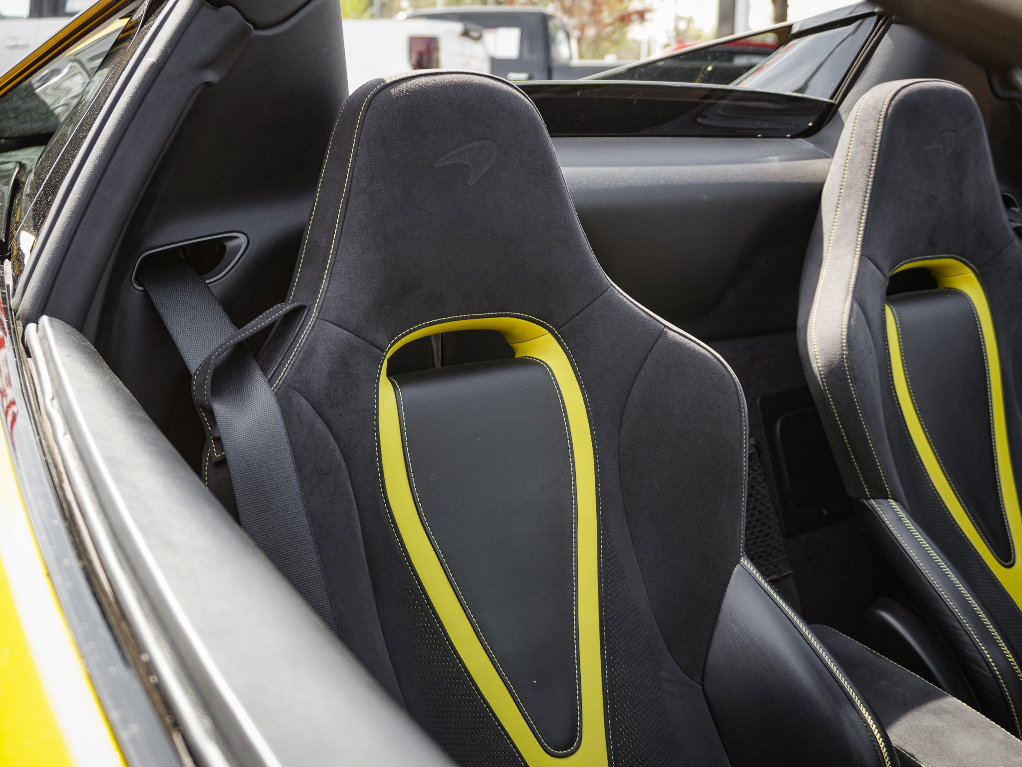 Used 2021 McLaren 720S Luxury photo 37