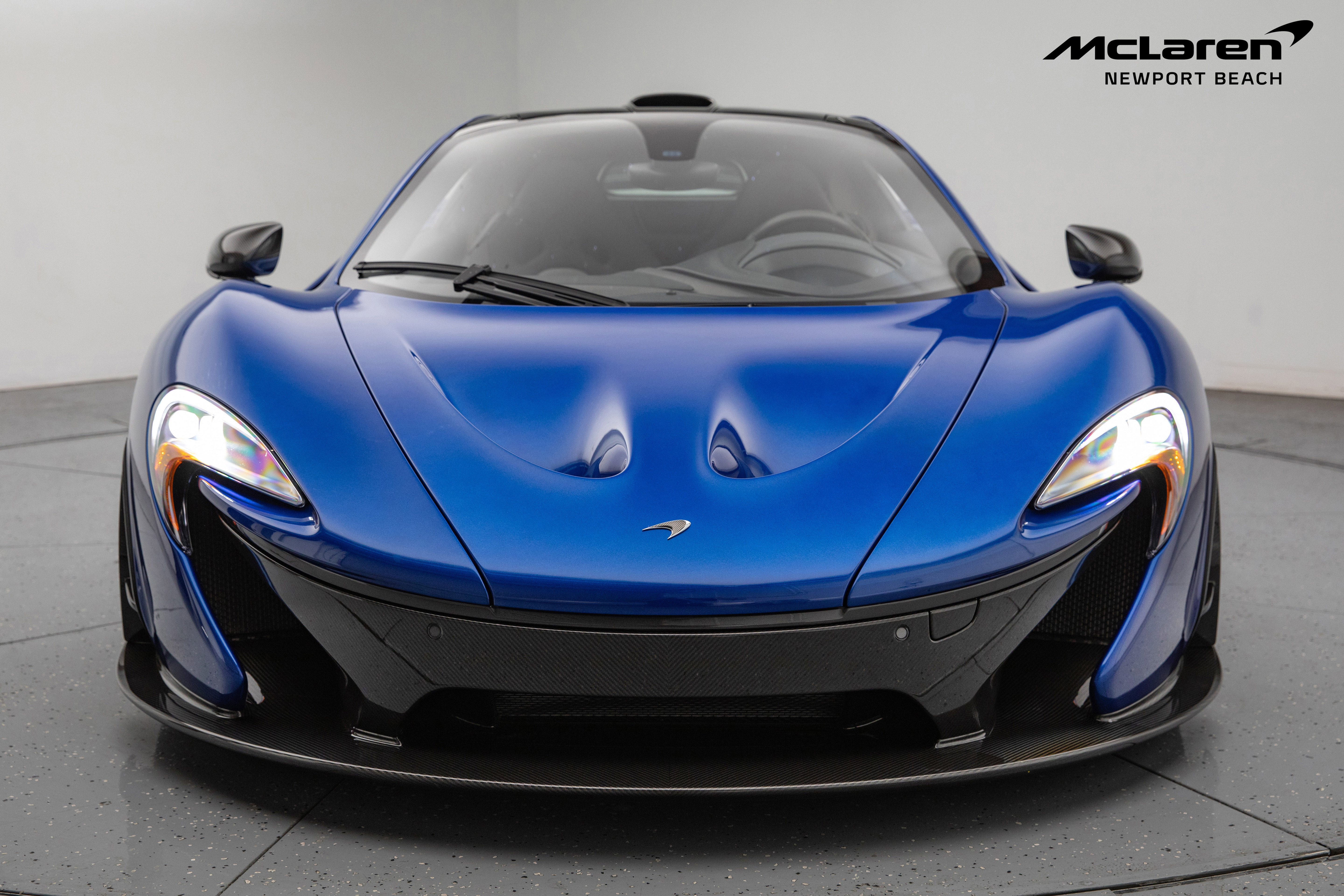 Used 2014 McLaren P1 photo 17