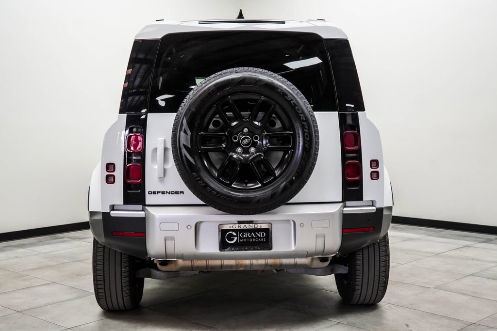 2025 Land Rover Defender 110 S