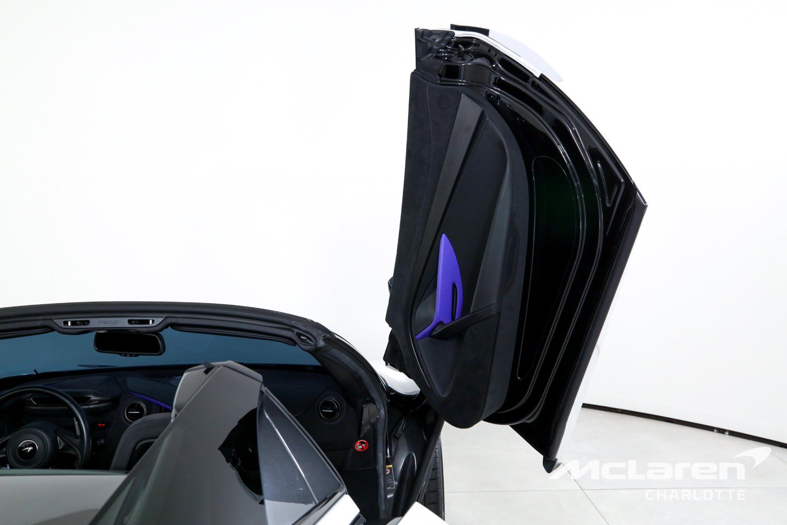 Used 2022 McLaren 720S Spider photo 19