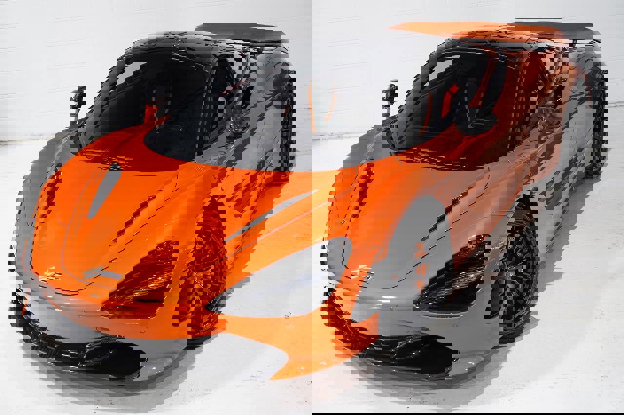 Used 2018 McLaren 720S Performance photo 34