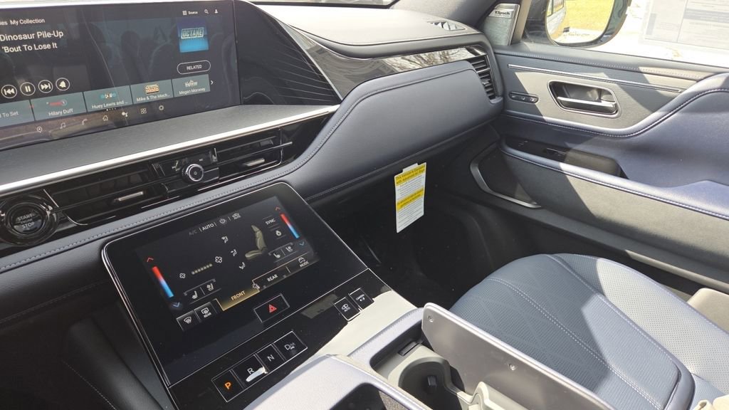 2026 INFINITI Qx80 4WD