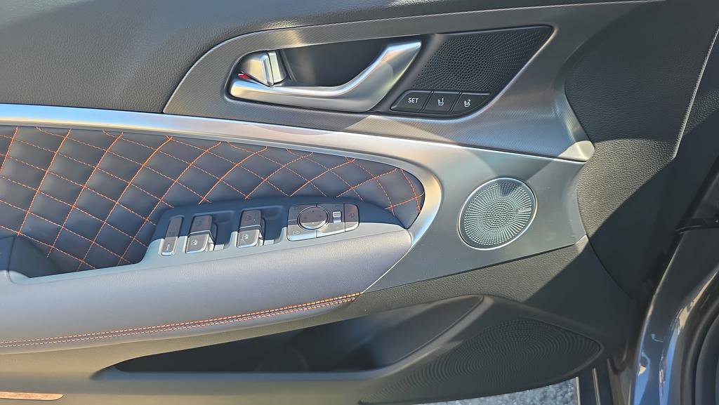 2026 Genesis G70 3.3T Prestige