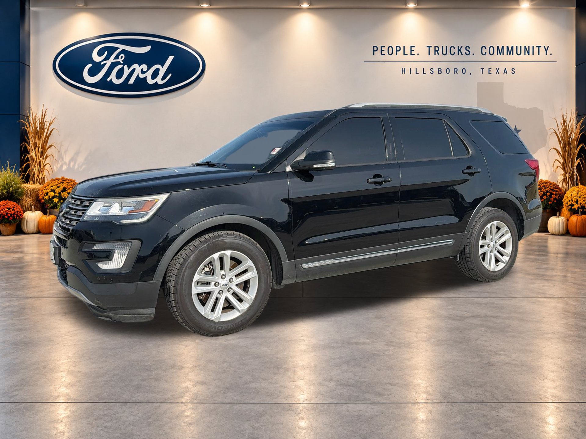 Used 2017 Ford Explorer XLT w/ Equipment Group 202A