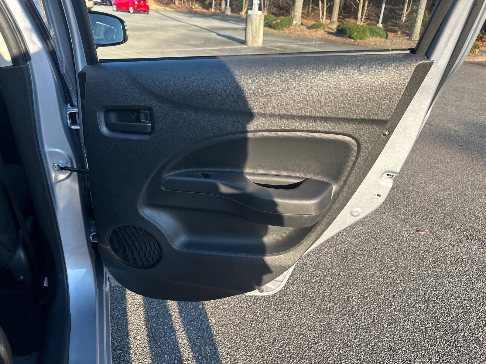 2022 Mitsubishi Mirage ES