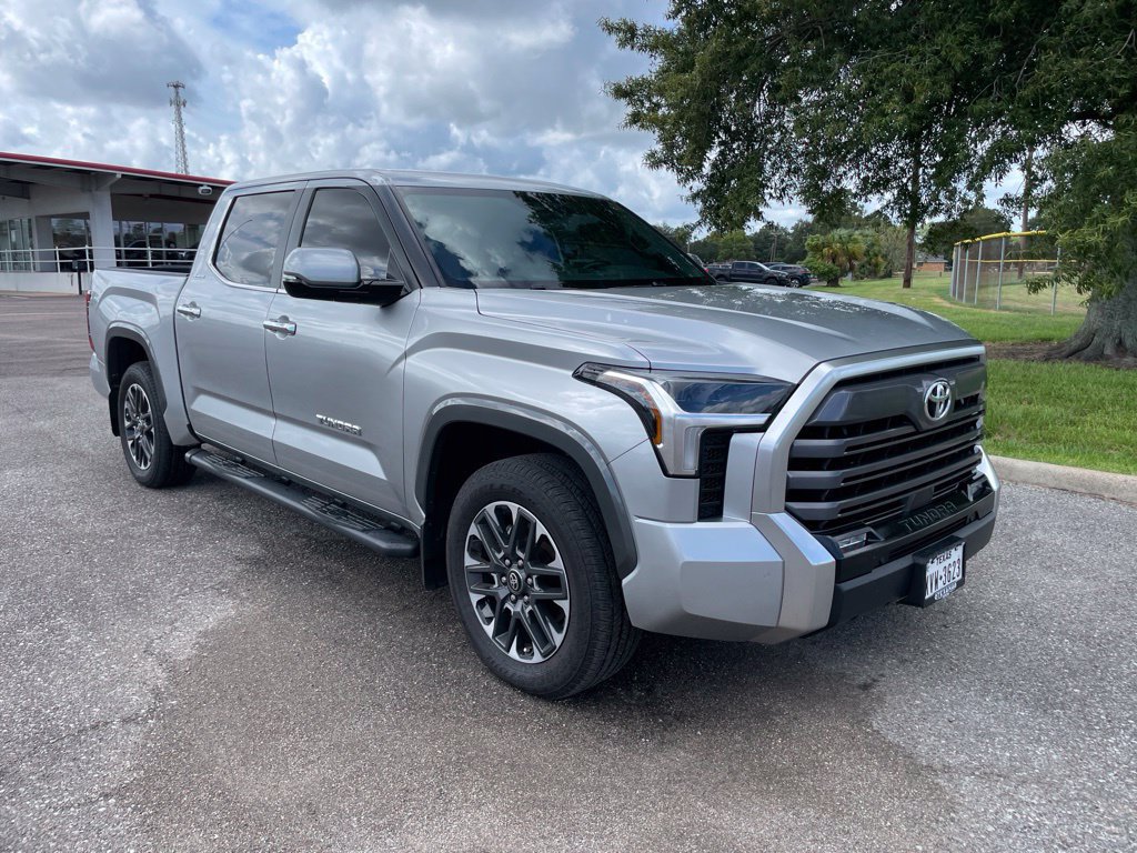 Used 2026 Toyota Tundra Limited w/ Power Package