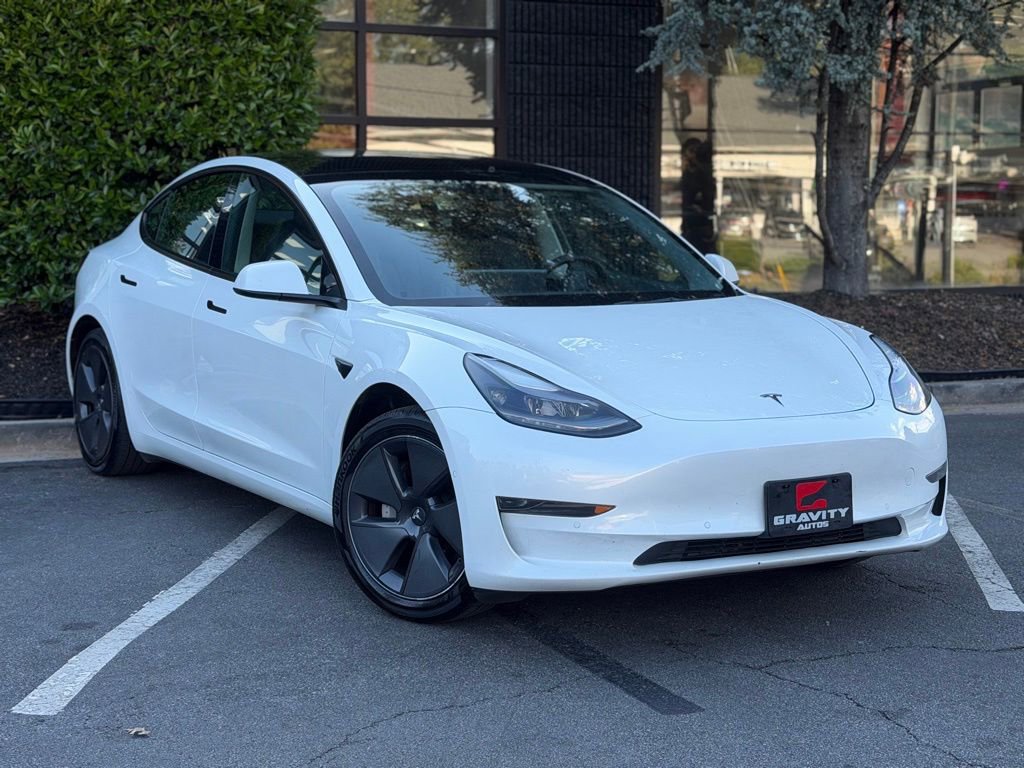 2021 Tesla Model 3 Standard Range Plus