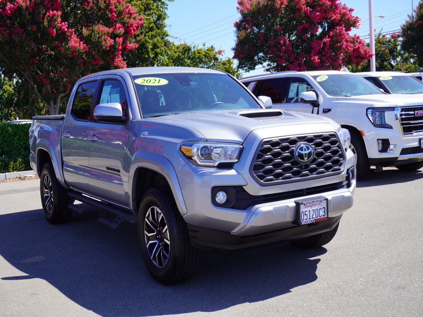 Used 2021 Toyota Tacoma TRD Sport w/ Technology Package