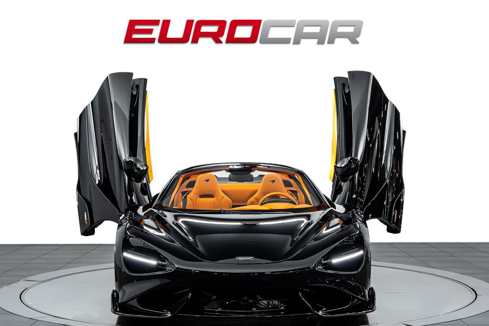 Used 2022 McLaren 765LT photo 11