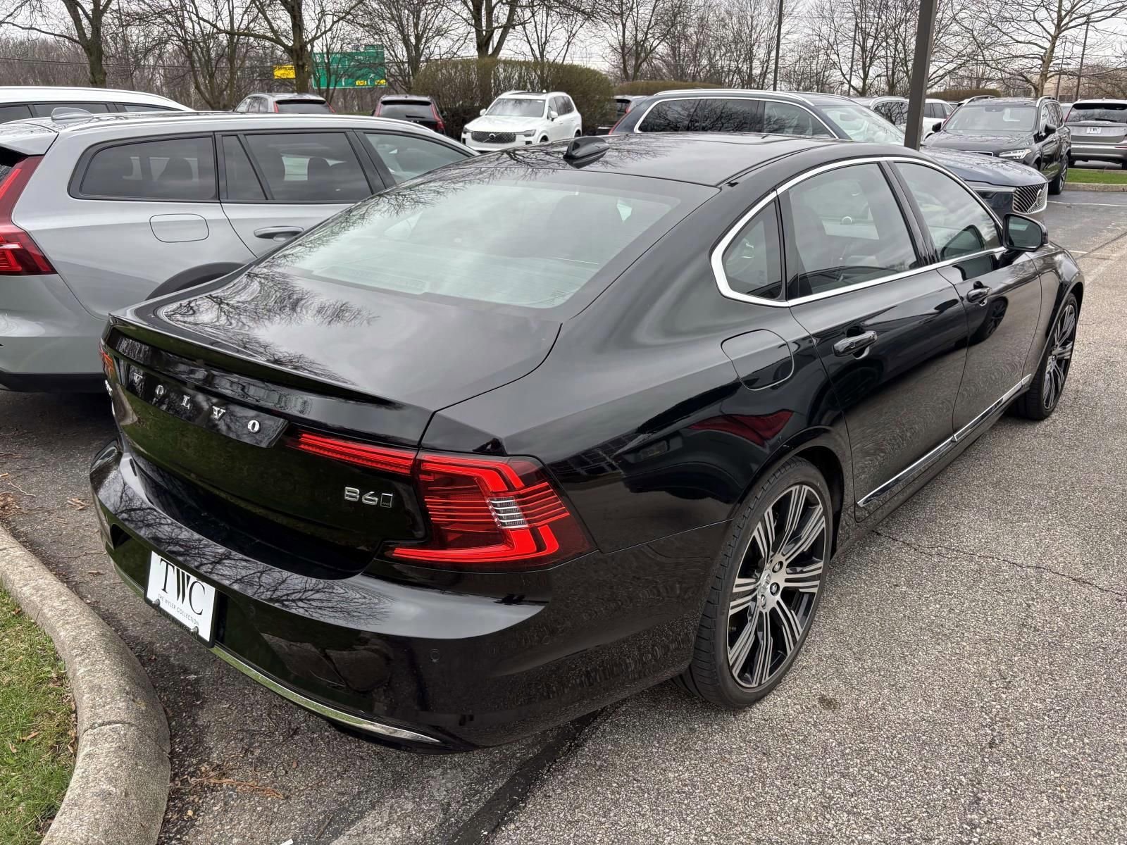 2023 Volvo S90 B6 Ultimate