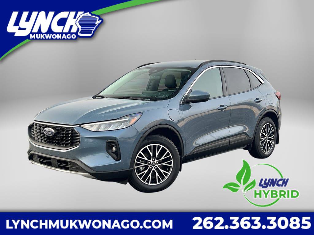 Used 2023 Ford Escape SE w/ Class II Trailer Tow Package