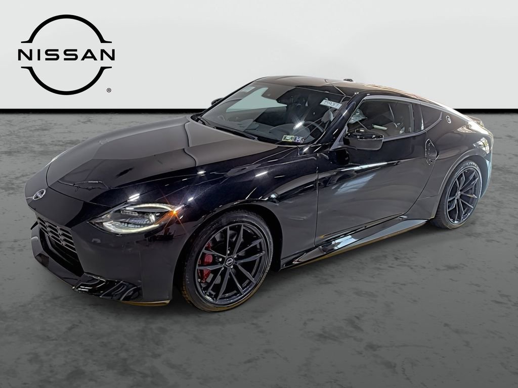 New 2025 Nissan Z Performance w/ Floor Mat Package